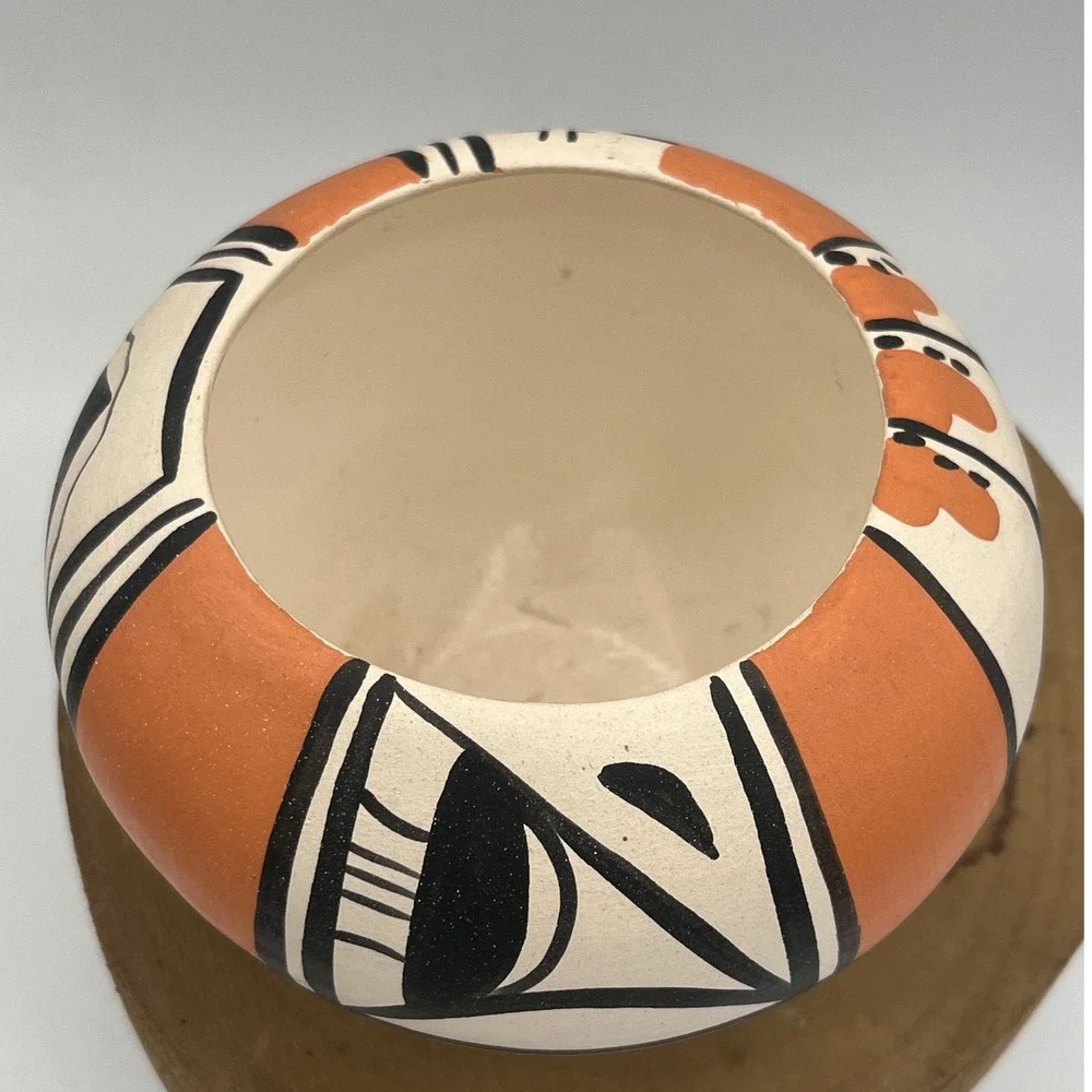 Vintage Betty Selby Desert Pueblo Pottery Bowl Signed‎